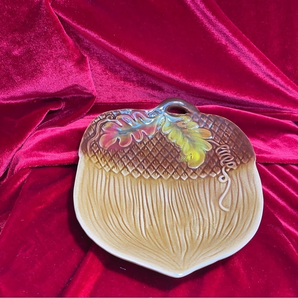 Ceramic Acorn Serving Dish